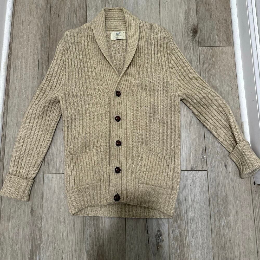 Vintage Lord Jeff Marla Mountain 90% Wool Cardigan Sweater Wood Button Size M